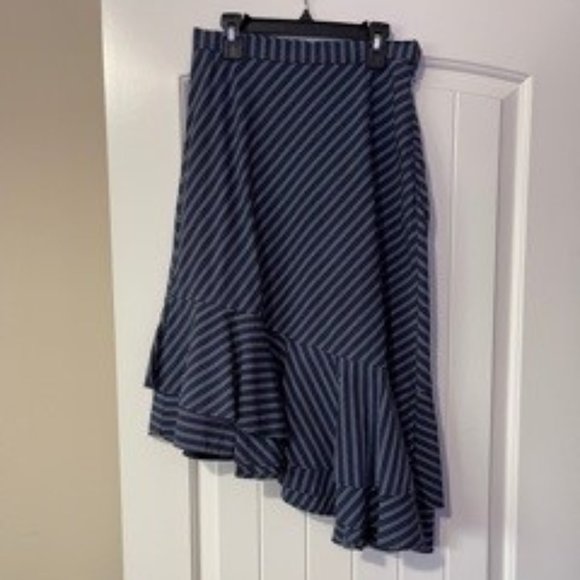 Joie Navy Blue & White Stripe Assymetrical Hem Midi Skirt - Size 4 - Picture 2 of 8